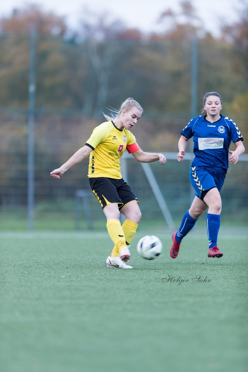 Bild 300 - F SSC Hagen Ahrensburg - SV Frisia 03 Risum-Lindholm : Ergebnis: 2:0